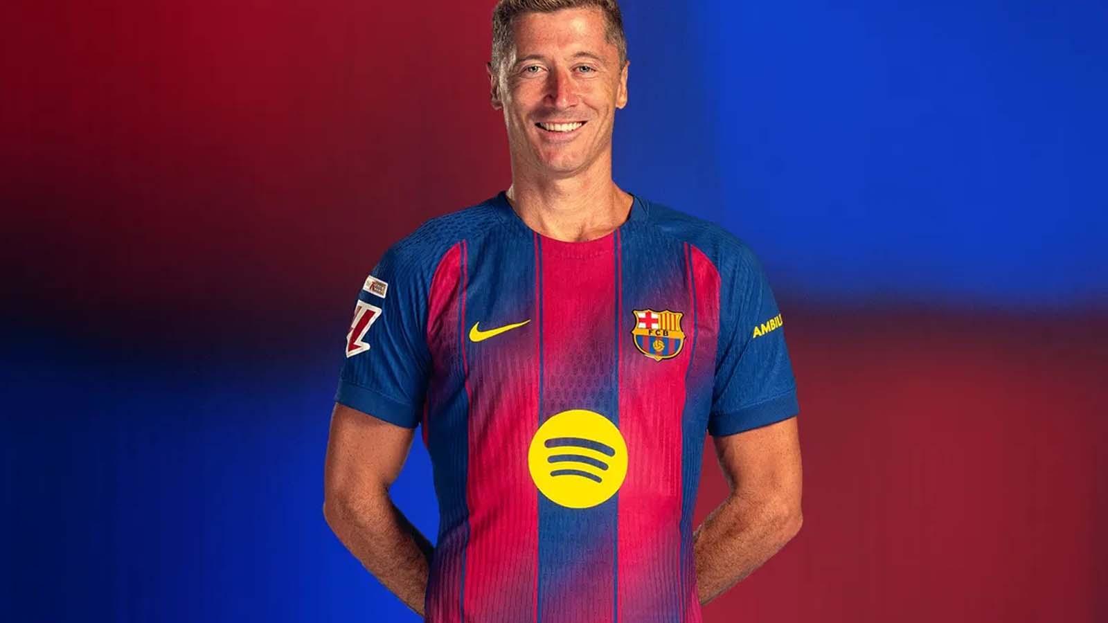 กลยุทธ์การซื้อขายนักเตะของซาอุดีโปรลีก อธิบายรายละเอียดข้อเสนอมูลค่าหลายพันล้านปอนด์สำหรับนักเตะดาวเด่นจากพรีเมียร์ลีกที่อยู่ในช่วงอายุที่เหมาะสม 