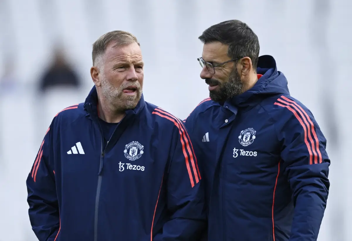 รูเบน อโมริม เปิดใจถึงเหตุผลที่เขาไล่รุด ฟาน นิสเตลรอย ออกจากทีมโค้ช เมื่อรับงานคุมแมนฯ ยูไนเต็ด ก่อนที่จะกลับไปร่วมงานกับกุนซือเลสเตอร์อีกครั้ง 