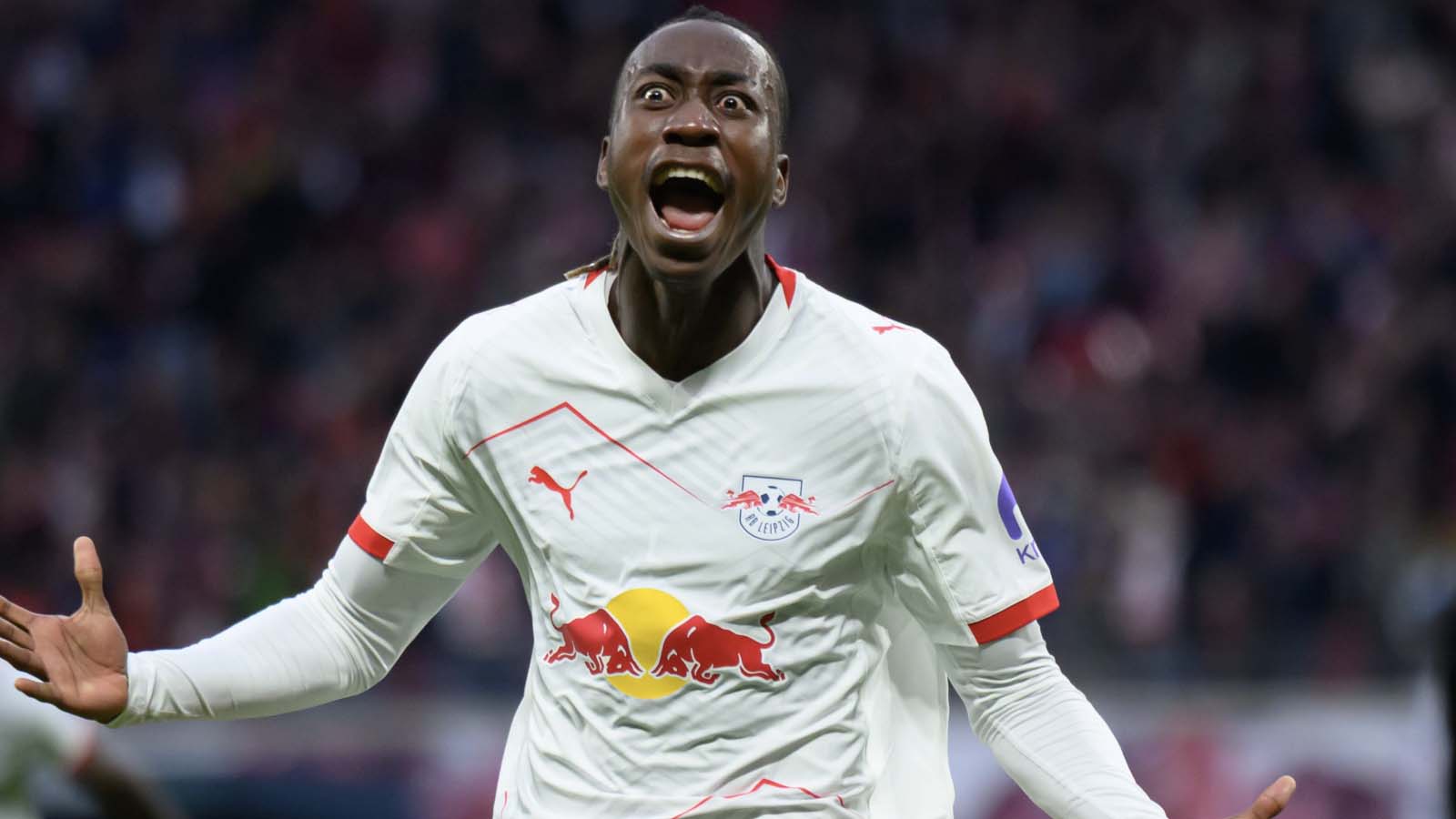 แมนฯ ยูไนเต็ด ได้รับทราบราคาค่าตัวของ ยาน ดิโอมองเด แล้ว ขณะที่สองสโมสรเข้าร่วมการแข่งขันเพื่อคว้าตัว เพชรเม็ดงาม จากแอร์เบ ไลป์ซิก 