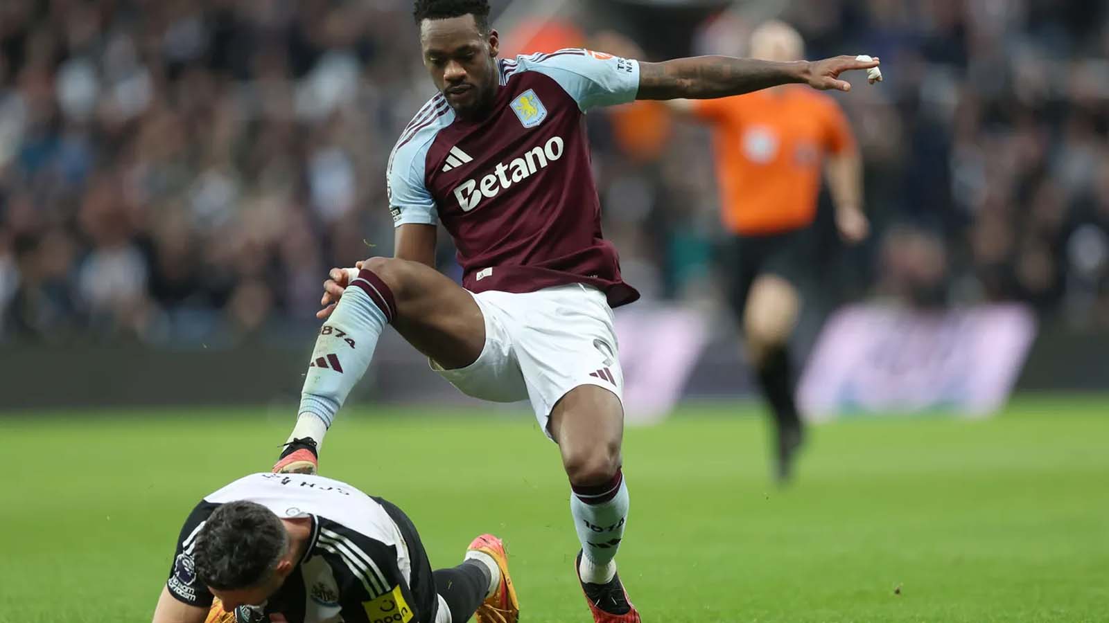 ลอส บลังโกส เข้าร่วมกับแมนเชสเ